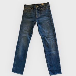 Levi’s White Oak Cone Denim Wedgie Frayed Size 28